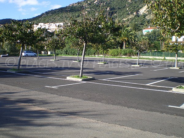 Parking pour la plage privée Neptune à Ajaccio