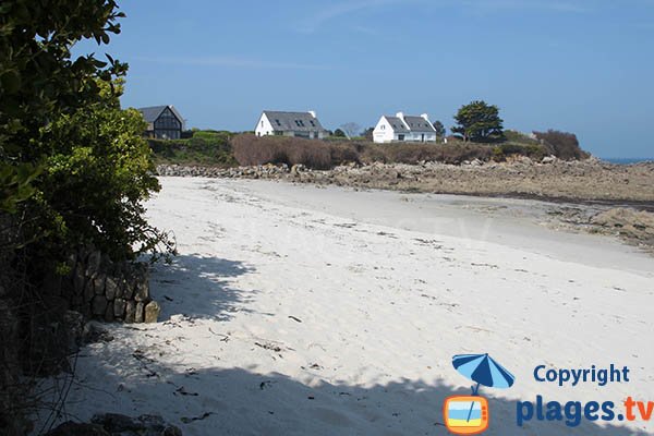 Plage de sable à proximité du port de Mogueric - Nod Evenn