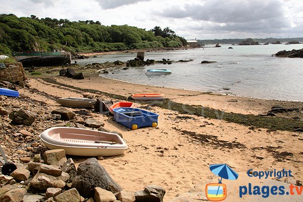 Photo de la plage de Nod Goven sur l'ile de Bréhat