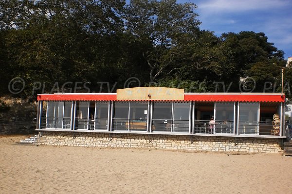 Restaurant sur la plage des Nonnes