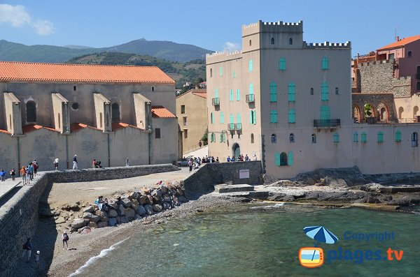 Accès à la plage Nord de Collioure