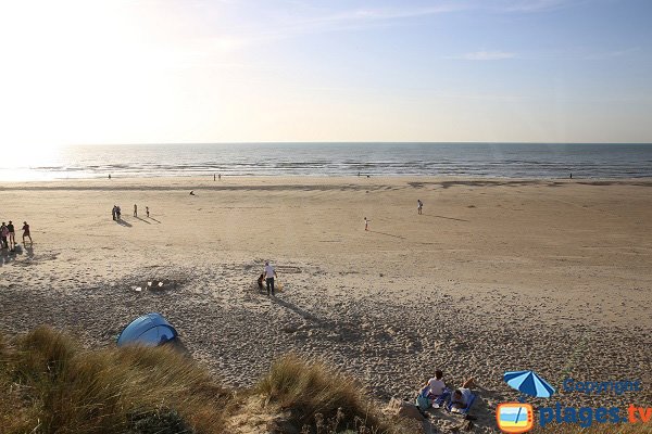 Spiaggia a nord di Hardelot in Francia