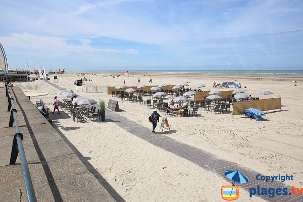 Restaurants am Strand von Le Touquet in der Nähe von Aqualud