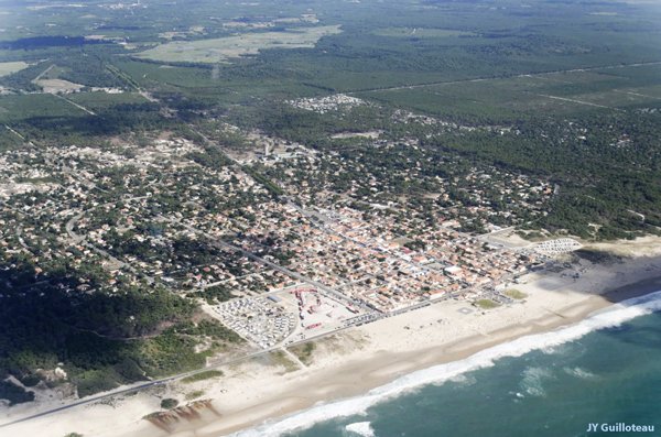 Photo of North beach in Montalivet by plane