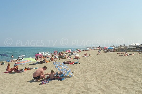 Plage à proximité des campings de Ste Marie dans les Pyrénées Orientales