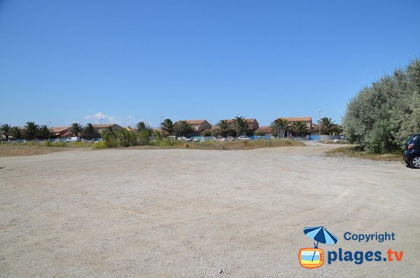 Parcheggio sulla spiaggia nord di Sainte-Marie