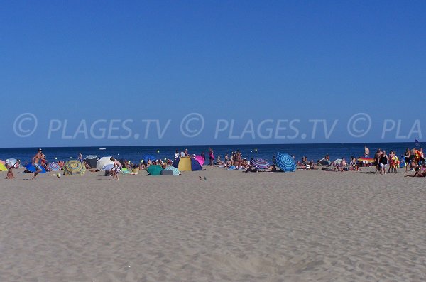 Plage de St Pierre sur Mer en août