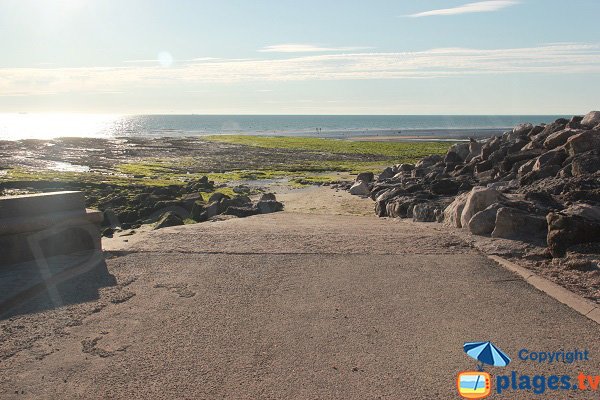 Mise à l'eau sur la plage de Wimereux