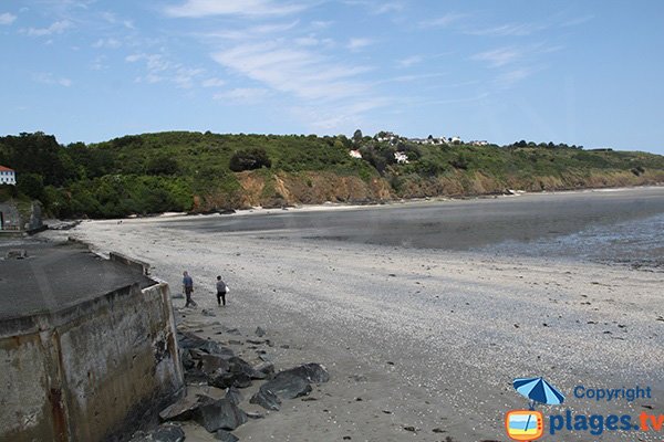 Plage de St Laurent de la Mer - pointe du Roselier