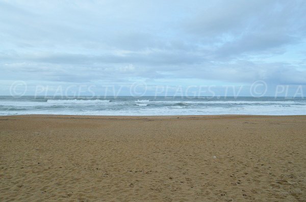 Plage de sable surveillée à Anglet