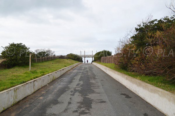 Access to Ocean beach in Anglet