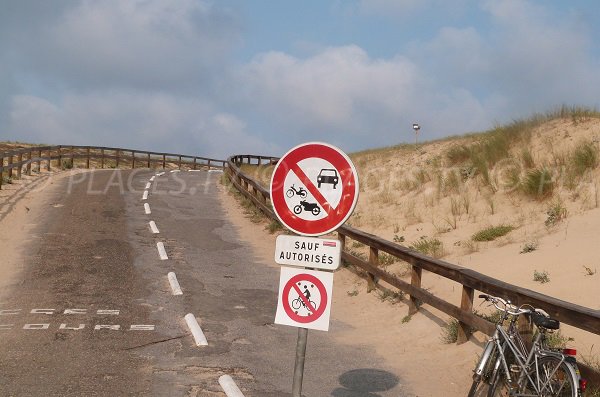 Accès aménagé de la plage de Soustons