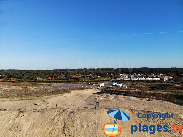 Accès de la plage des Oceanides