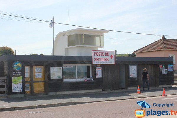 Poste de secours de la plage de Saint Laurent sur Mer