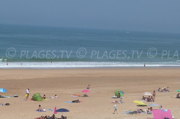 Grande plage de sable d'Ondres