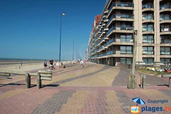 West beach in Bray-Dunes