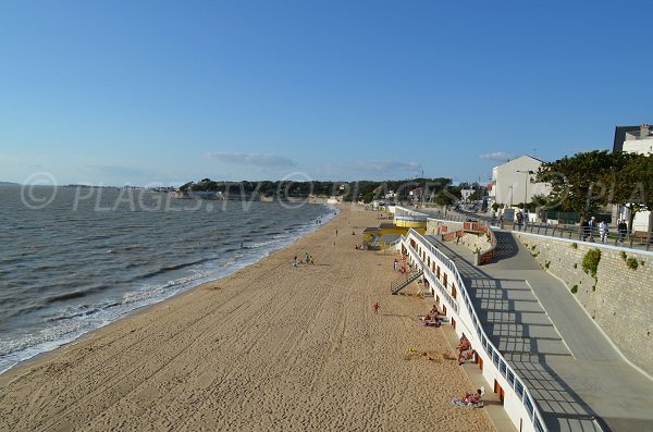 L'accesso alla spiaggia Ovest di Fouras