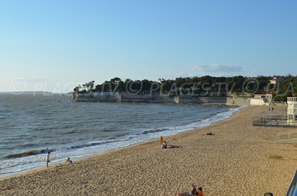 End of West beach in Fouras