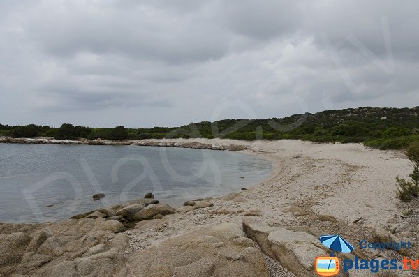 Photo de la plage à l'ouest de la pointe de Ventilegne - Figari