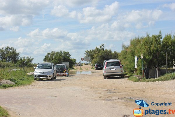 Parking de la plage du Paisty Vert