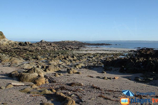 Crique autour de la pointe de Locquirec