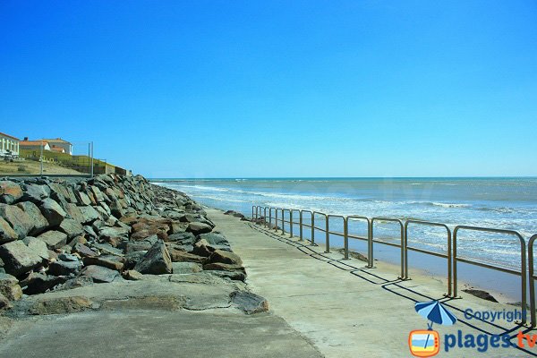 Plage de la Parée à marée haute - Bretignolles sur Mer