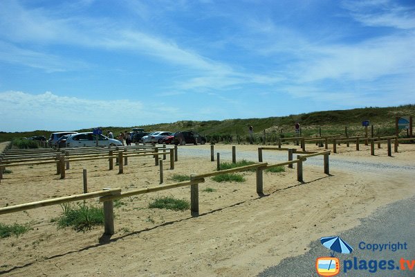 Parking of Parée Préneau beach - St Hilaire de Riez