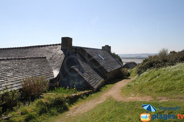 Sentier de la plage de la chapelle de l'ile de Callot