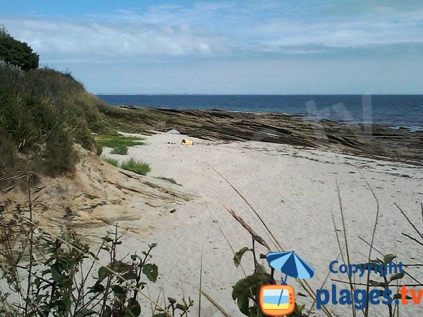 Pen Ganol cove - island of Groix