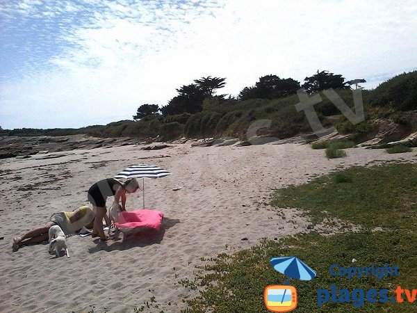 Photo of Pen Ganol cove on the Groix island - Brittany