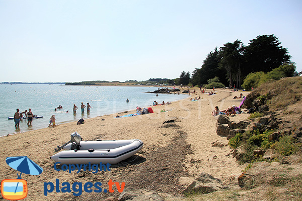 Grande plage de Penara - Ile Arz