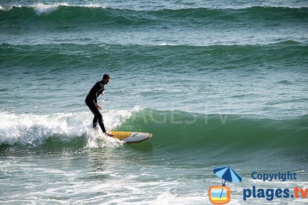 Surf à Penhors en Bretagne - Pouldreuzic