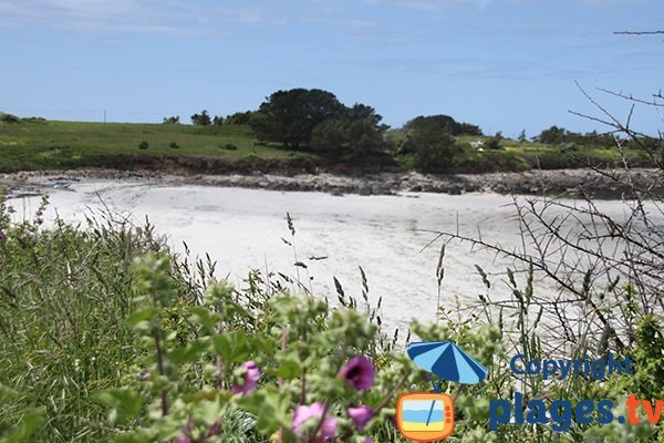 Crique sur la presqu'ile de Penn Enez