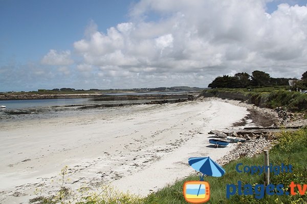 Crique avec des dunes de Penn Enez - Landéda