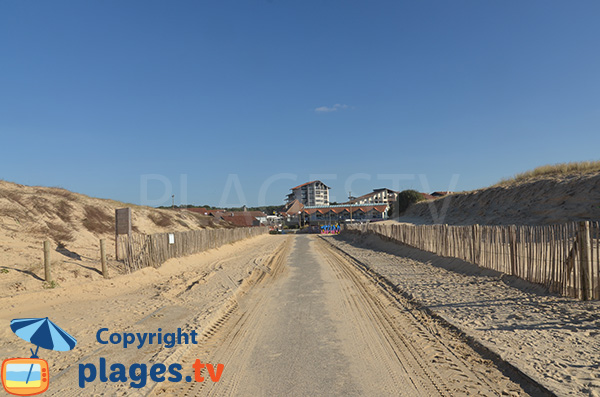 Accès à la plage du centre de Seignosse