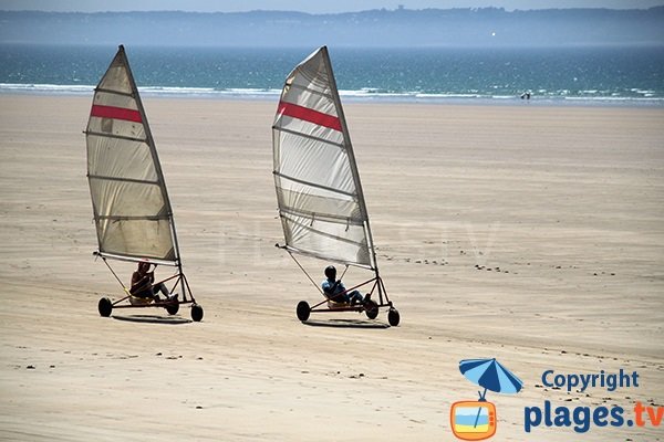 Char à voile à St Nic - Plage de Pentrez