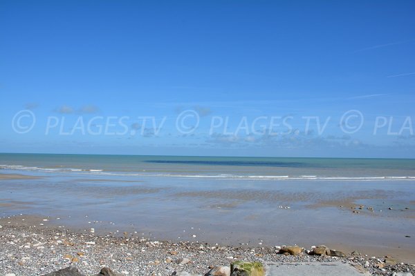 Plage de sable à proximité de Dieppe