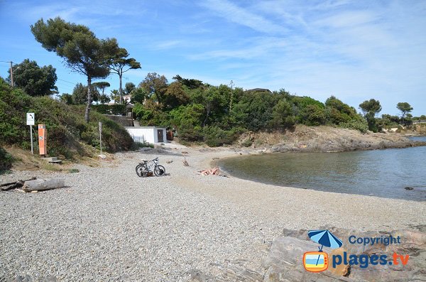 Vista globale sulla spiaggia del Petit Boucharel