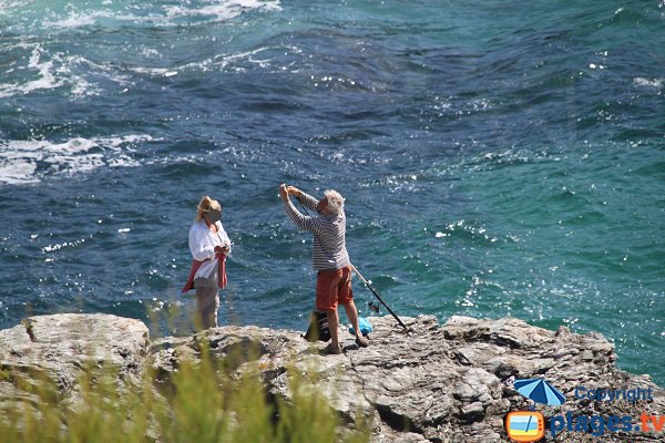 Pêche à proximité de la pointe des Poulains à Belle Ile