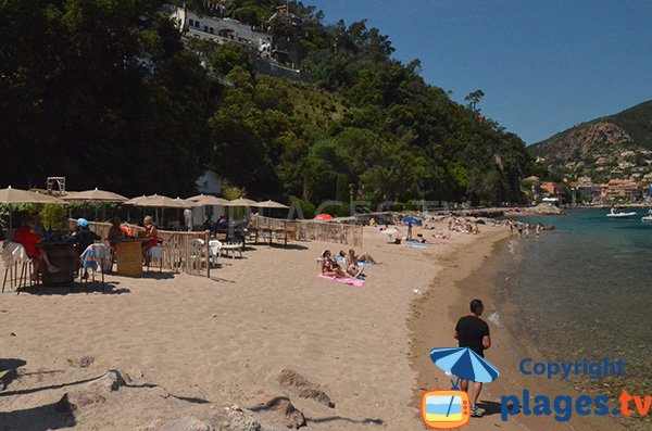 Spiaggia della petite fontaine di Théoule sur Mer - Francia