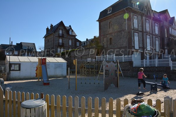 Aire de jeux pour les enfants - Les Petites Dalles