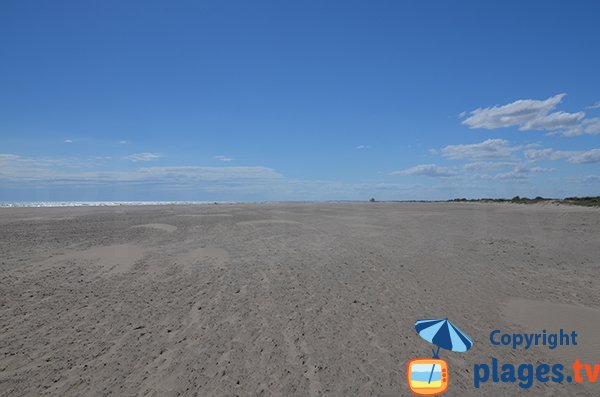 Lifeguard station from Piemanson nudist beach