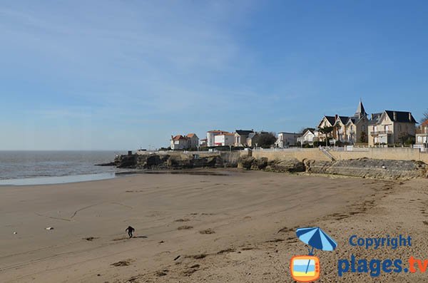 Pigeonnier beach in Royan in France