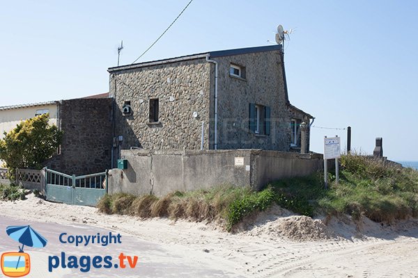 Accès à la plage du Pilet - Bretteville sur Ay