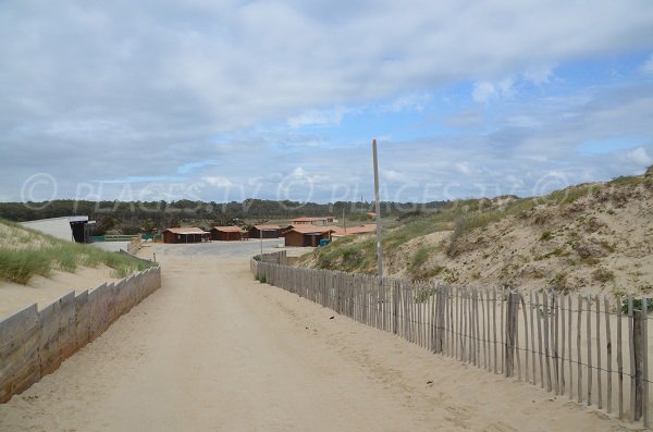 Vue sur le village du Pin Sec depuis le sommet de la dune