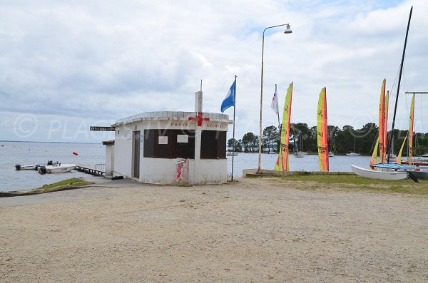 Lifeguard station of Hourtin lake