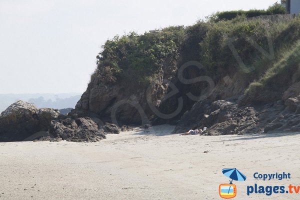 Rocks on Pissotte beach - St Jacut