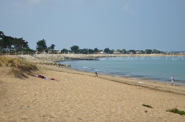 Extrémité de la plage de Planginot à la Brée les Bains