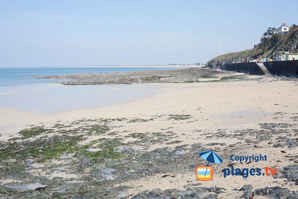 Photo of Plat Gousset beach in Granville in France