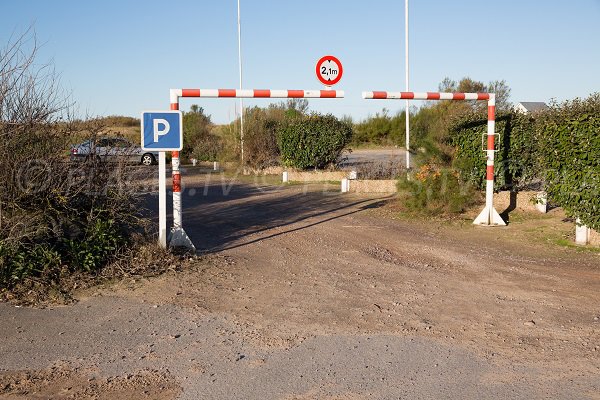 Parking of Platon beach in Bernières sur Mer